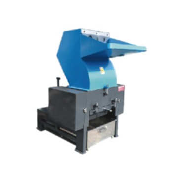 Film Crusher: Crushes plastic film, suitable for recycling and packaging factories