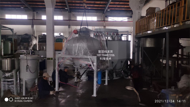 Truck Loading09